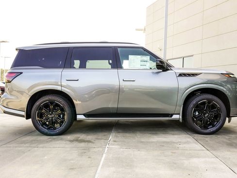 New 2026 INFINITI QX80 4WD image 6