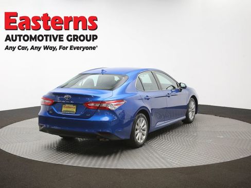 Used 2019 Toyota Camry LE FWD image 38