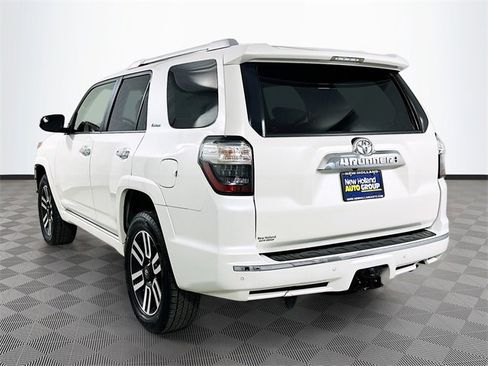 Used 2016 Toyota 4Runner Limited image 5