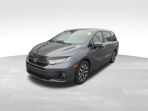 Used 2025 Honda Odyssey EX-L image 4