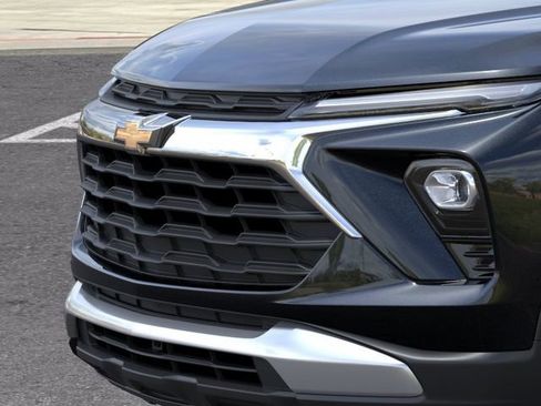 New 2026 Chevrolet TrailBlazer LT w/ Convenience Package FWD image 13