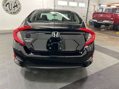 Used 2018 Honda Civic LX image 4