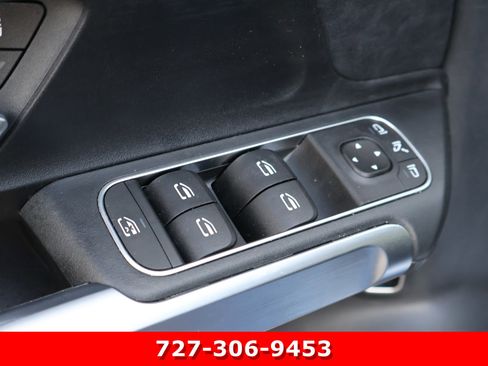 Used 2024 Mercedes-Benz GLB 250 image 17