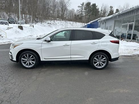 Used 2020 Acura RDX AWD w/ Technology Package image 2