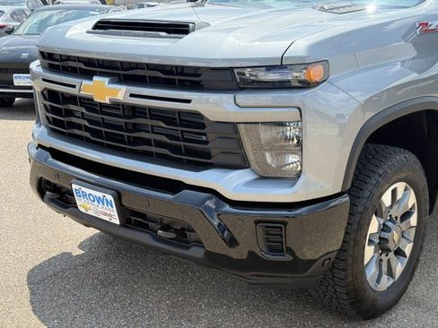 New 2026 Chevrolet Silverado 2500 Custom w/ Custom Value Package AWD/4WD image 17