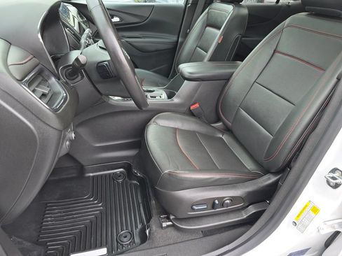 Used 2022 Chevrolet Equinox RS w/ RS Leather Package AWD/4WD image 12
