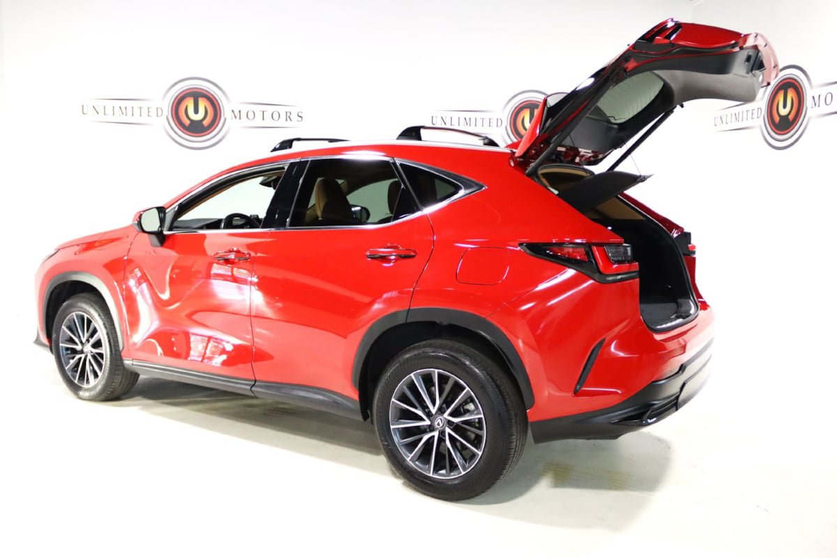 Used 2025 Lexus NX 350 AWD w/ Cold Area Package image 26