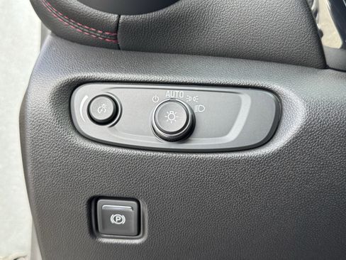 Used 2024 Chevrolet Blazer RS w/ Driver Confidence II Package image 29