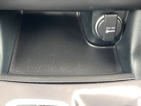 Used 2023 Dodge Charger SXT image 7