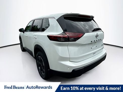 New 2026 Nissan Rogue SV image 4