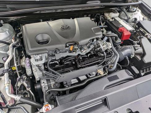 Used 2023 Toyota Camry SE image 21