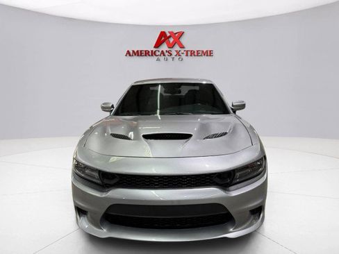 Used 2016 Dodge Charger SRT Hellcat image 2