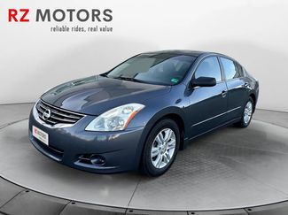 Used 2010 Nissan Altima 2.5 S w/ Convenience Pkg image 1
