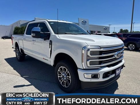 New 2026 Ford F250 Platinum w/ Platinum Plus Package AWD/4WD image 1