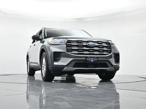 New 2026 Ford Explorer Active image 33