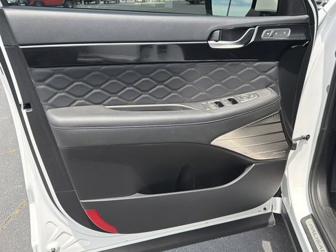 Used 2022 Hyundai Palisade Calligraphy w/ Cargo Package FWD image 12