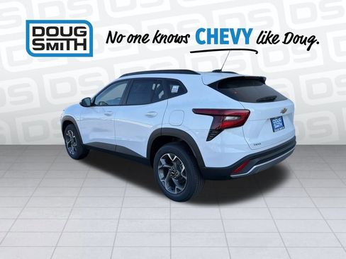 New 2026 Chevrolet Trax LT w/ Driver Confidence Package image 27