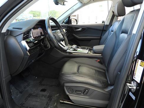 Used 2022 Audi Q7 3.0T Premium Plus AWD/4WD image 46