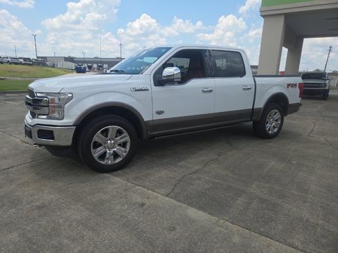 Used 2018 Ford F150 King Ranch w/ Equipment Group 601A Luxury AWD/4WD image 4