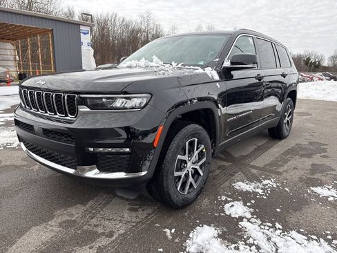 New 2025 Jeep Grand Cherokee L Limited w/ Trailer Tow Package image 7