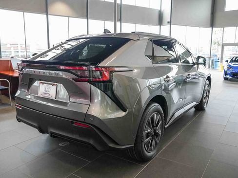 New 2026 Subaru Solterra Premium image 4