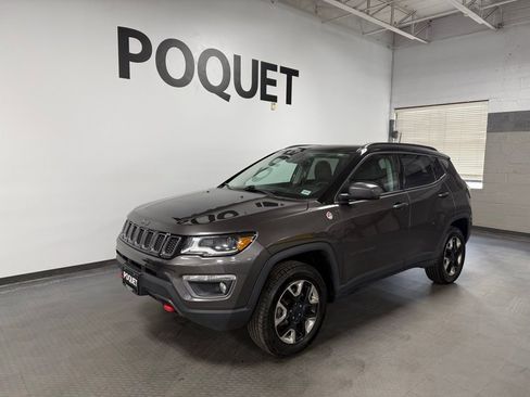 Used 2018 Jeep Compass Trailhawk w/ Leather Interior Group image 2