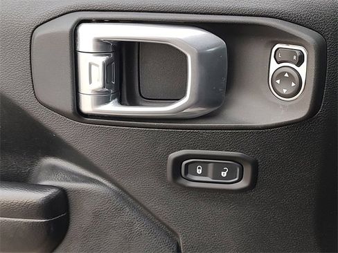 Certified 2021 Jeep Gladiator Sport image 28