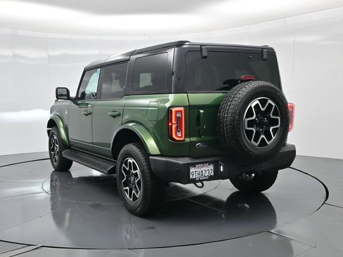 Used 2025 Ford Bronco Outer Banks image 8