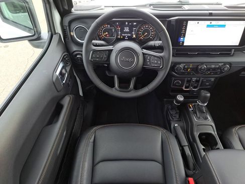 New 2026 Jeep Gladiator Sport image 13