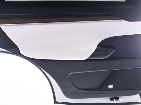 Used 2022 Tesla Model X AWD/4WD image 13
