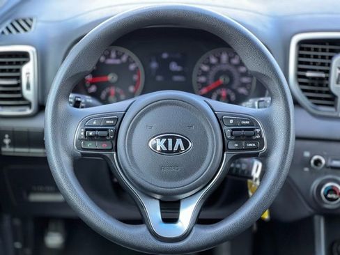 Used 2017 Kia Sportage LX FWD image 33