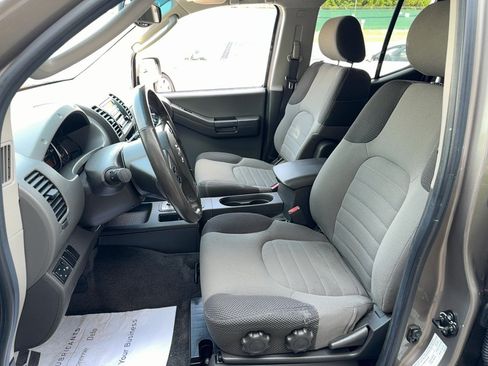 Used 2005 Nissan Xterra SE AWD/4WD image 6