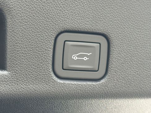 New 2026 Chevrolet Traverse LT AWD/4WD image 16