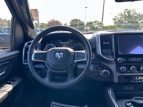 New 2026 RAM 1500 Express AWD/4WD image 19