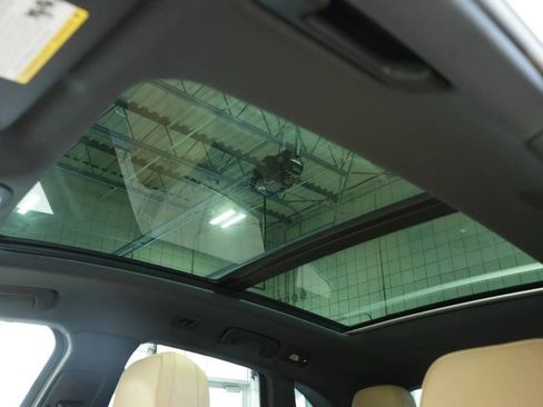 New 2026 Porsche Macan S image 37