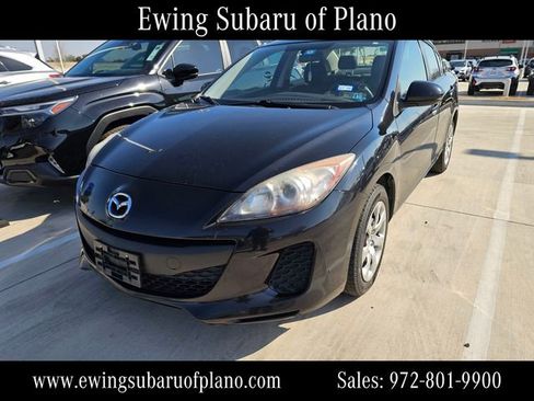 Used 2013 MAZDA MAZDA3 i SV w/ Convenience Pkg image 2