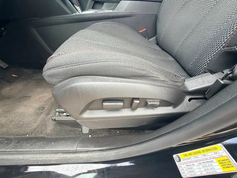 Used 2017 Chevrolet Equinox LT w/ Convenience Package FWD image 17