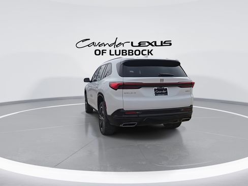 Used 2025 Buick Enclave Sport Touring w/ Power Package image 7