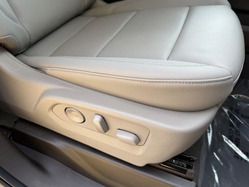 New 2026 GMC Sierra 1500 SLT w/ SLT Premium Plus Package image 29