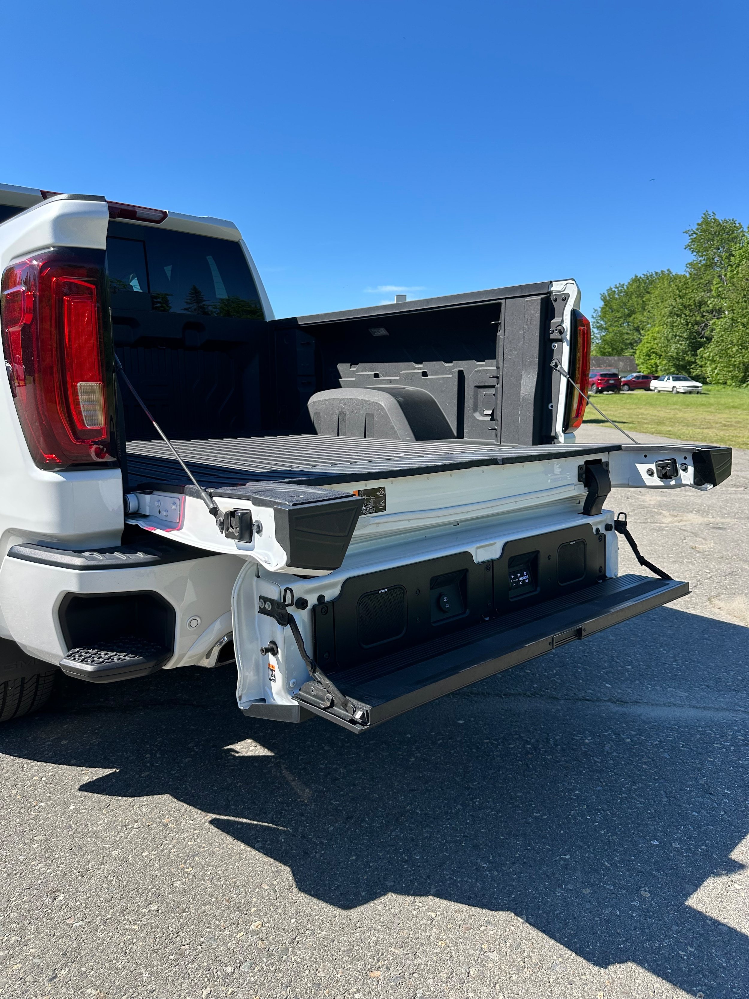 Used 2025 GMC Sierra 1500 Denali Ultimate AWD/4WD image 31