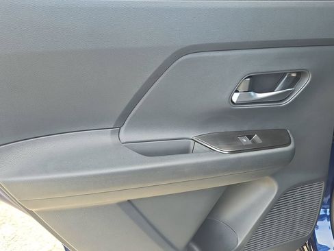 New 2026 Nissan Kicks SR w/ SR Premium Package FWD image 14