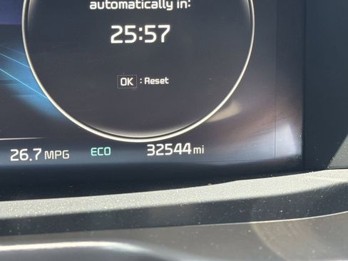 Used 2023 Kia Sorento SX AWD/4WD image 34