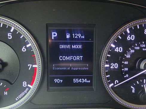 Used 2020 Hyundai Santa Fe SE FWD image 23
