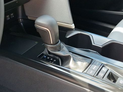 Certified 2025 Toyota Camry SE AWD/4WD image 19