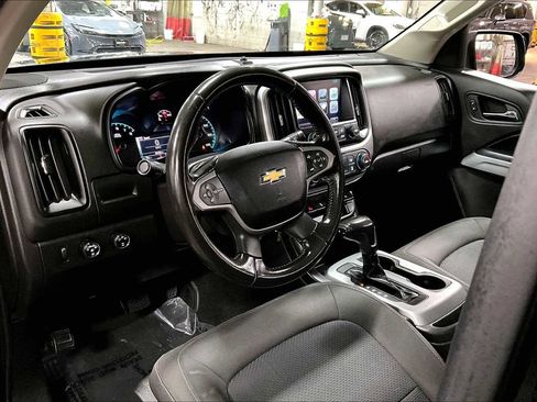 Used 2016 Chevrolet Colorado LT w/ LT Convenience Package image 18