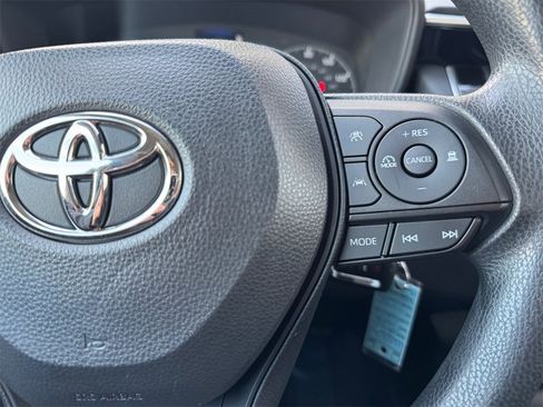 Used 2023 Toyota Corolla LE image 30