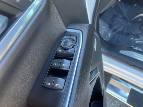 Used 2022 Chevrolet Silverado 1500 LTZ AWD/4WD image 20