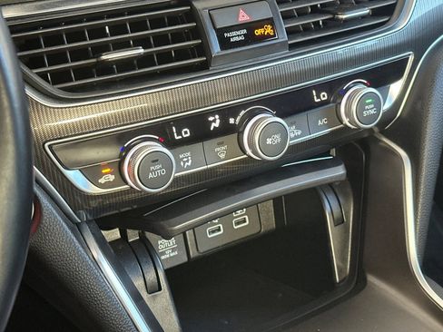 Certified 2022 Honda Accord Sport image 24