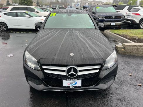 Used 2018 Mercedes-Benz C 300 4MATIC Sedan image 5