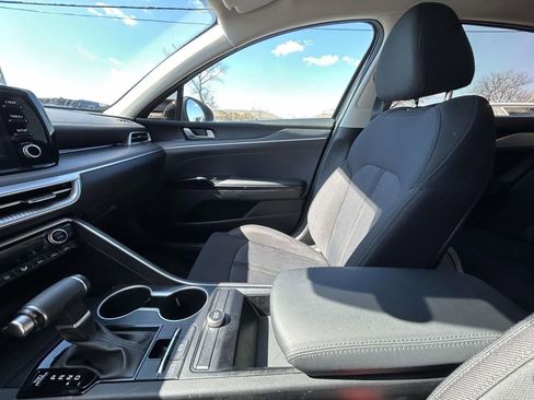 Used 2023 Kia K5 LXS image 29